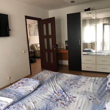 Apartament Apartment Ramnicu Valcea Exterior photo